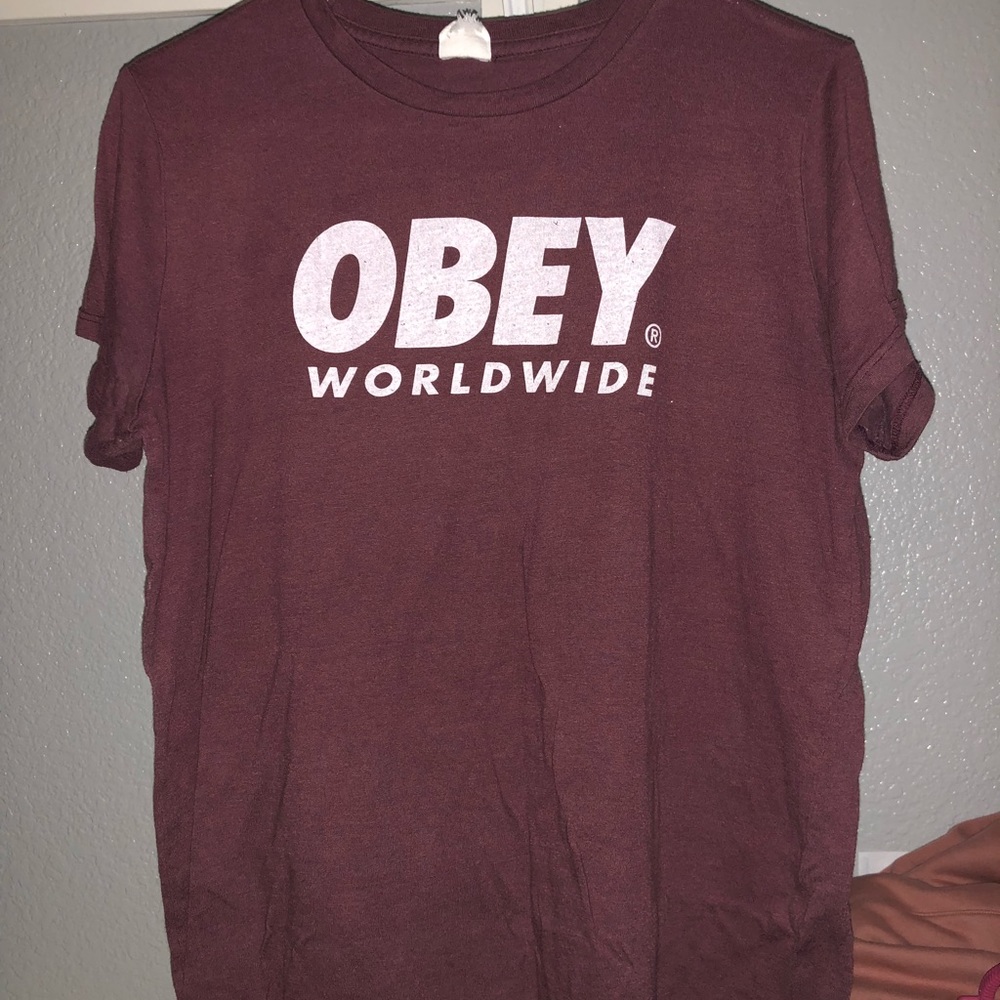 Obey T-shirt